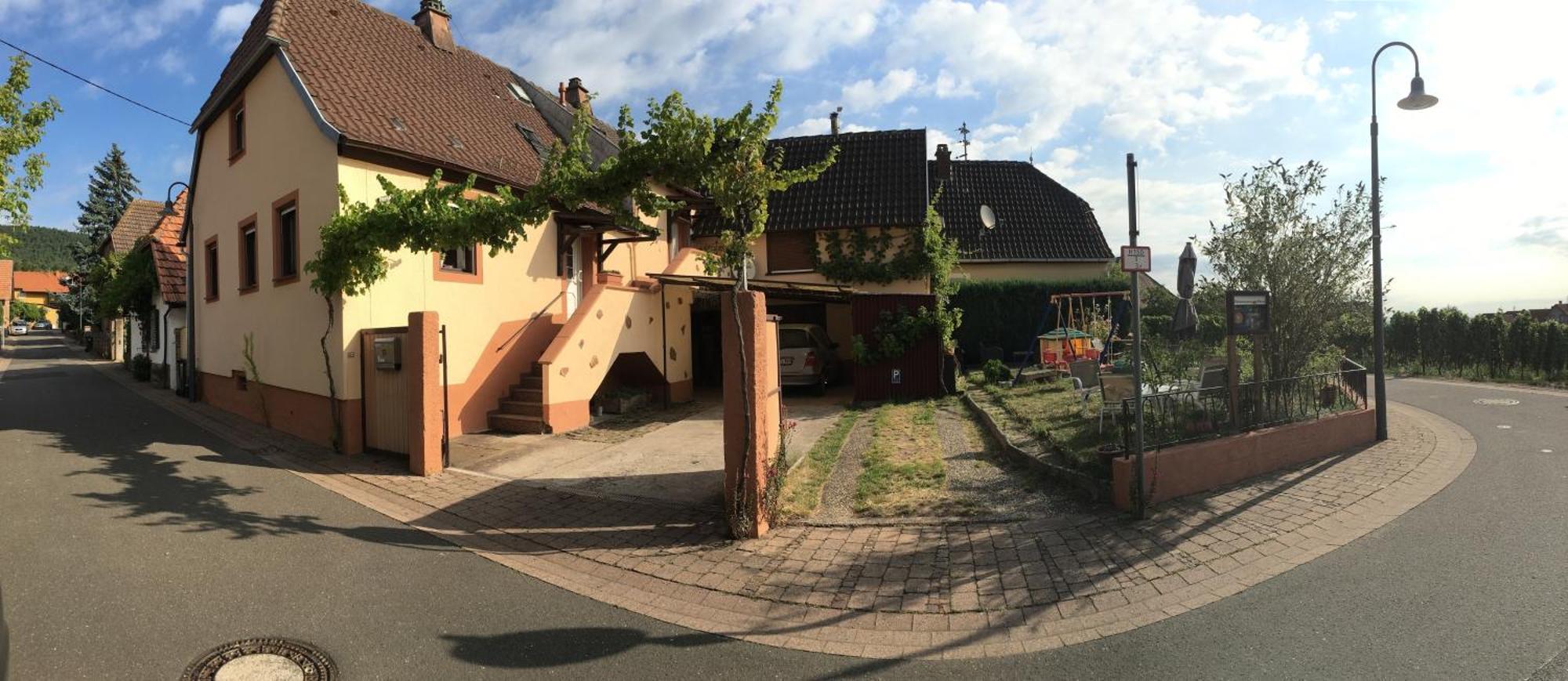 Ferienwohnung Suedpfalzblick Burrweiler Luaran gambar